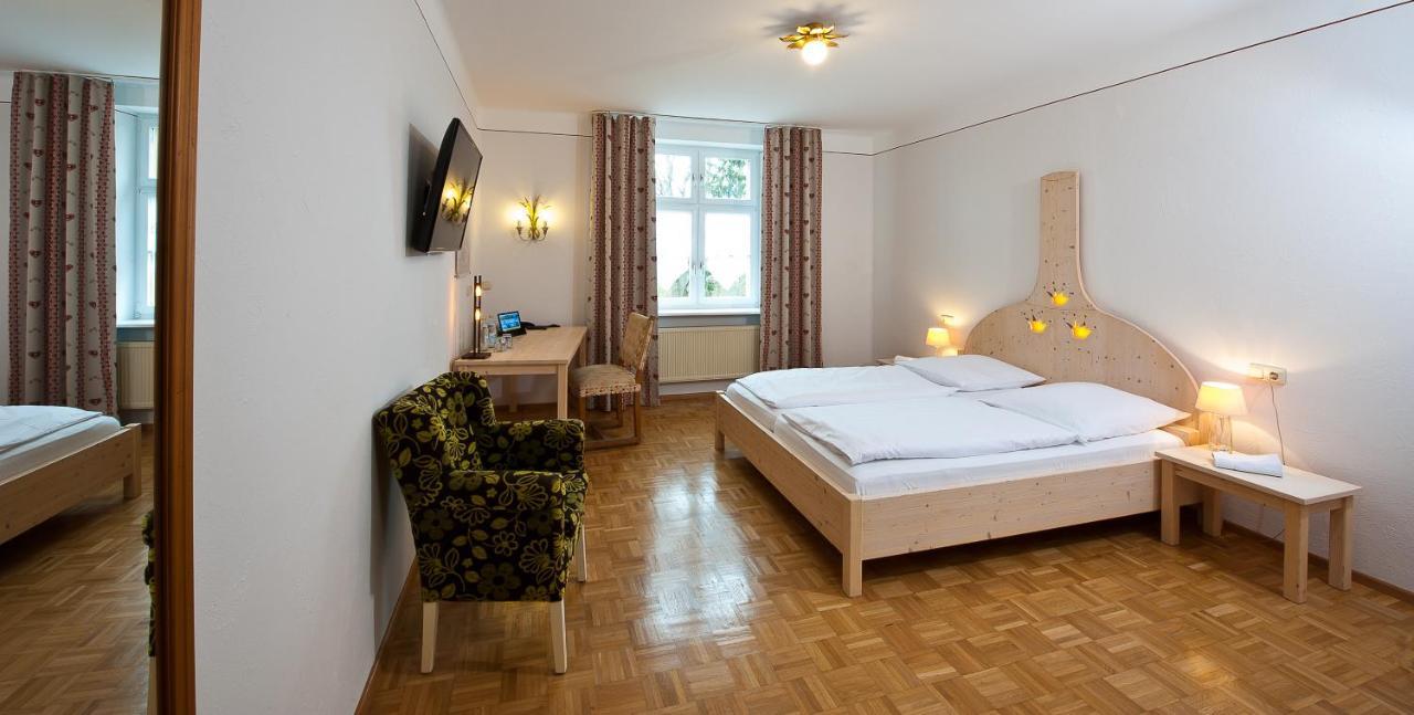 Hotel & Brauereigasthof Drei Kronen Memmelsdorf Esterno foto